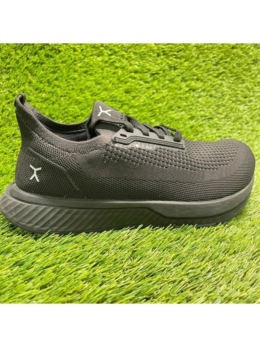 Flux Adapt Runner H2O Pro Black Womens Size 8 Athletic Running Shoes Sneakers
